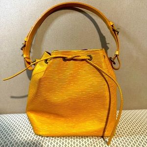 Louis Vuitton Epi Petite Noe Shoulder Bag